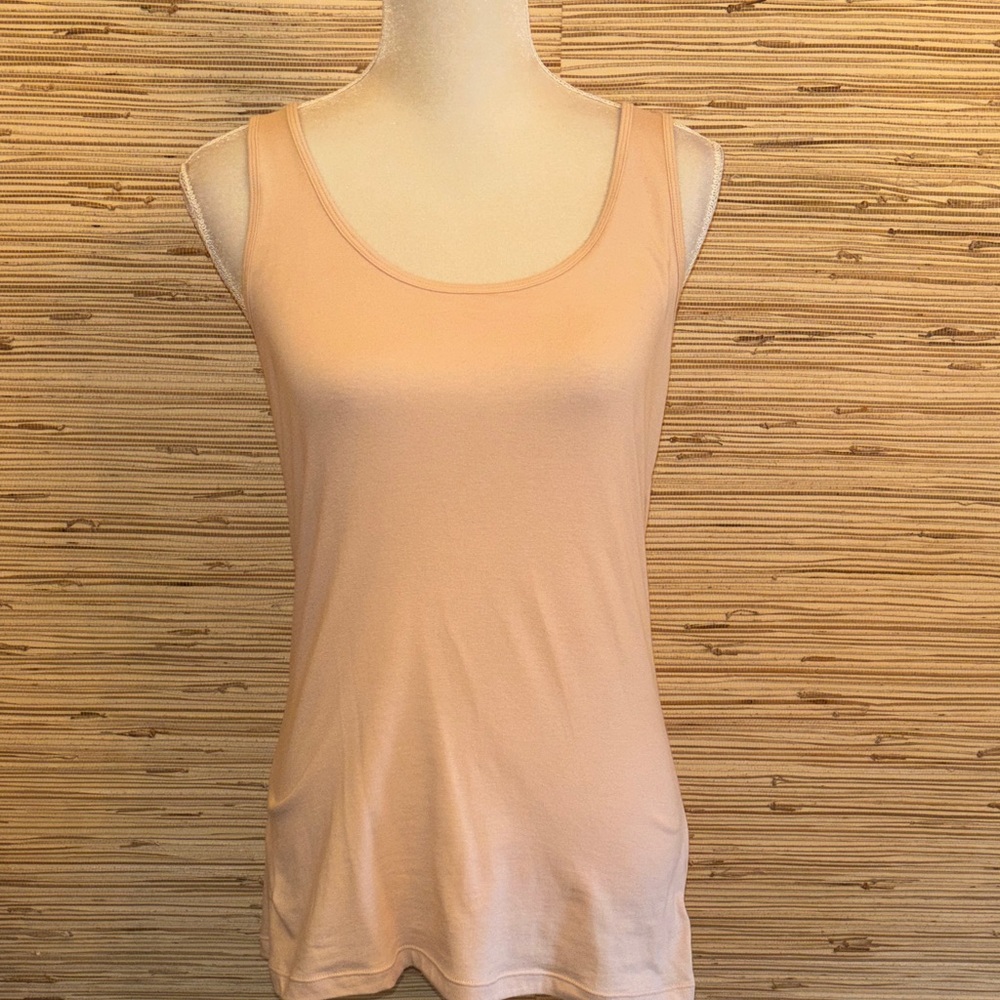 Old Navy Women's Beige peach flesh colored Tank Top large EUC!